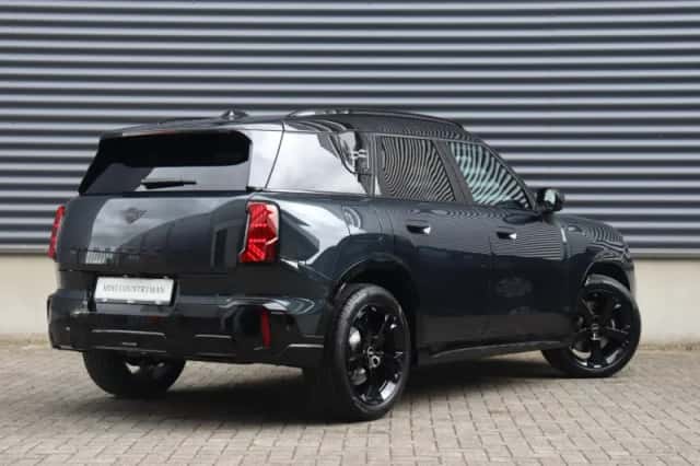 MINI Countryman (2026) thumbnail 2