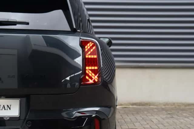 MINI Countryman (2026) thumbnail 35