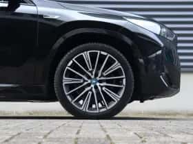 BMW X1 (2022) thumbnail 6