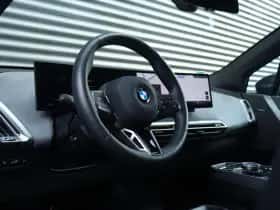 BMW iX (2025) thumbnail 14
