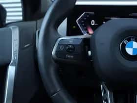 BMW iX (2025) thumbnail 17