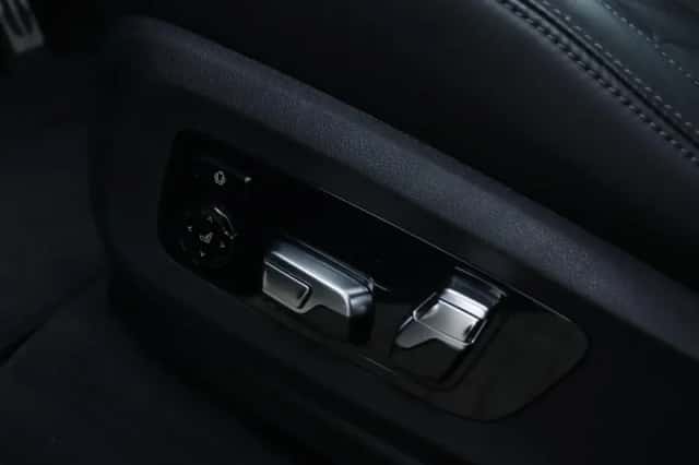 BMW X5 (2025) thumbnail 16