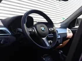 BMW X1 (2016) thumbnail 12