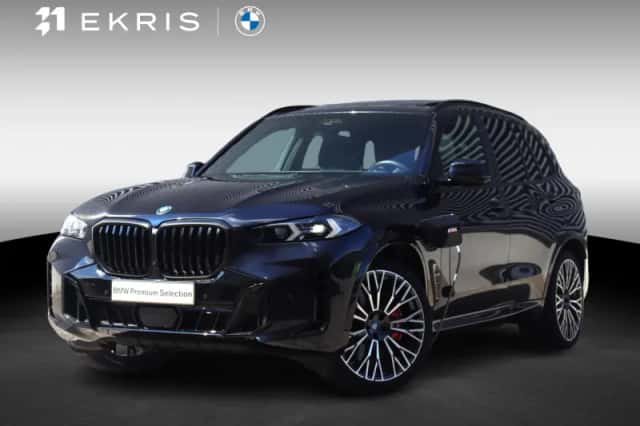 BMW X5 (2023) thumbnail 1
