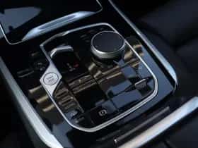 BMW X5 (2023) thumbnail 16