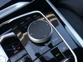 BMW X5 (2023) thumbnail 18