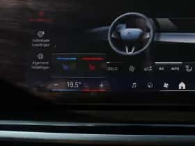 BMW X5 (2023) thumbnail 26