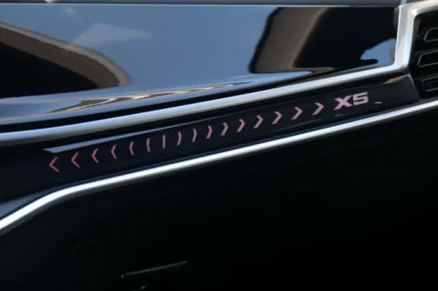 BMW X5 (2023) thumbnail 33