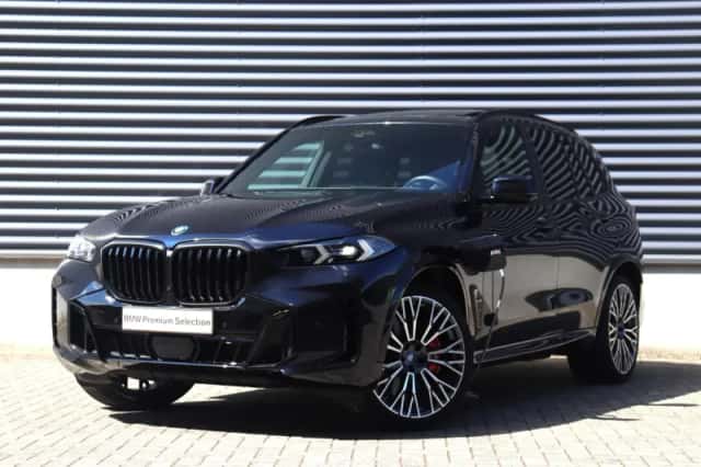 BMW X5 (2023) thumbnail 37