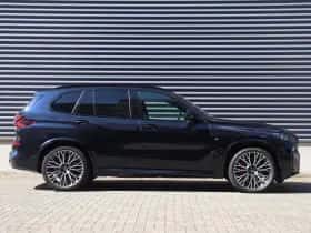 BMW X5 (2023) thumbnail 5