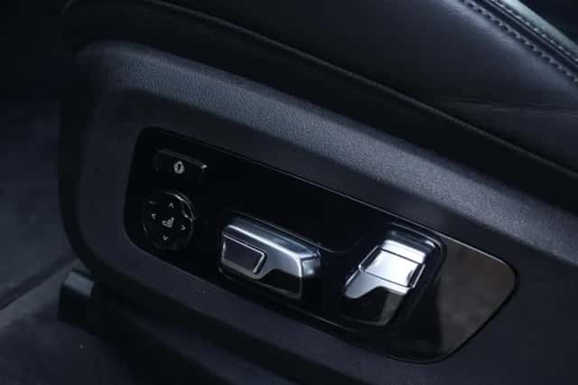 BMW XM (2024) thumbnail 16