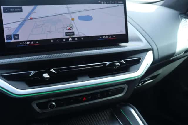 BMW XM (2024) thumbnail 17