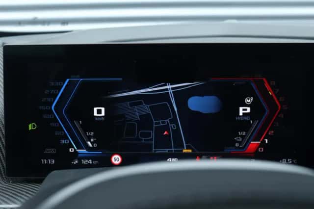 BMW XM (2024) thumbnail 24