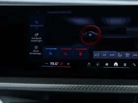 BMW XM (2024) thumbnail 31