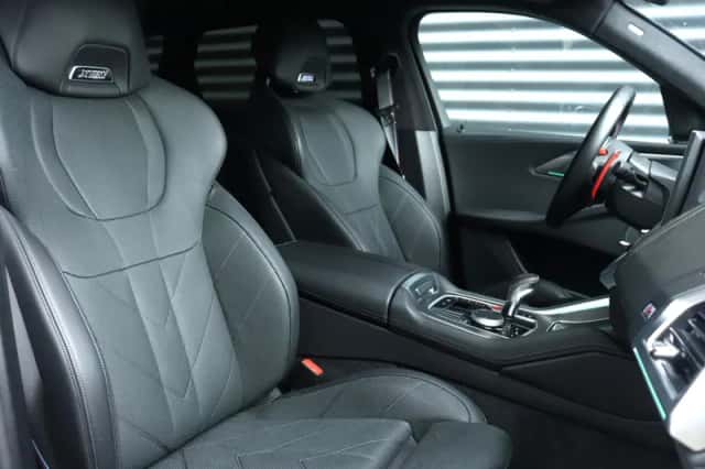 BMW XM (2024) thumbnail 8