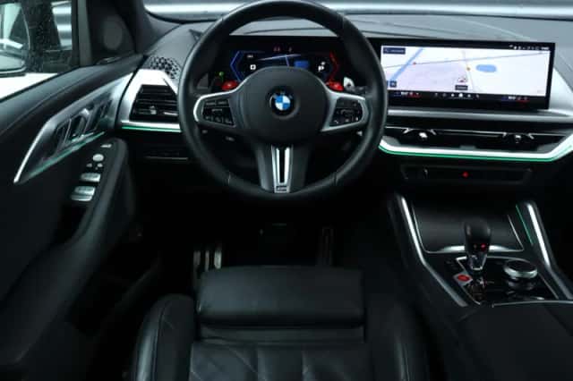 BMW XM (2024) thumbnail 9