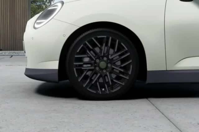 MINI Cooper (2026) thumbnail 3
