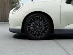 MINI Cooper (2026) thumbnail 3
