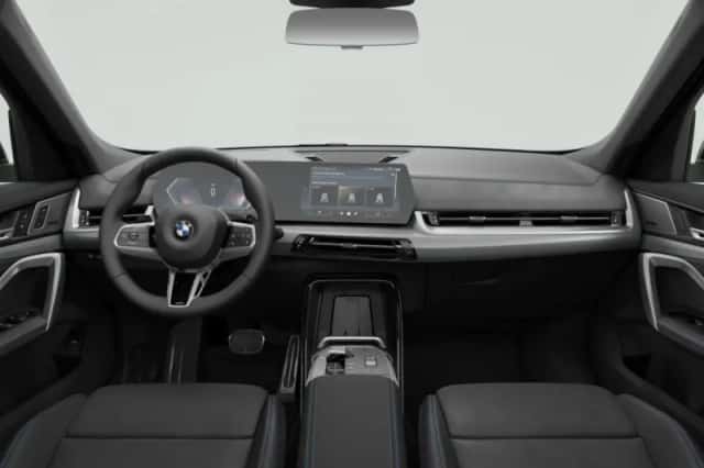 BMW X1 (2026) thumbnail 3