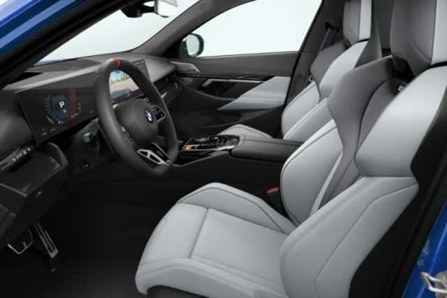 BMW M5 (2026) thumbnail 4