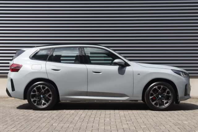 BMW X3 (2025) thumbnail 5