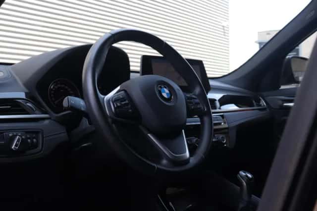 BMW X1 (2022) thumbnail 8