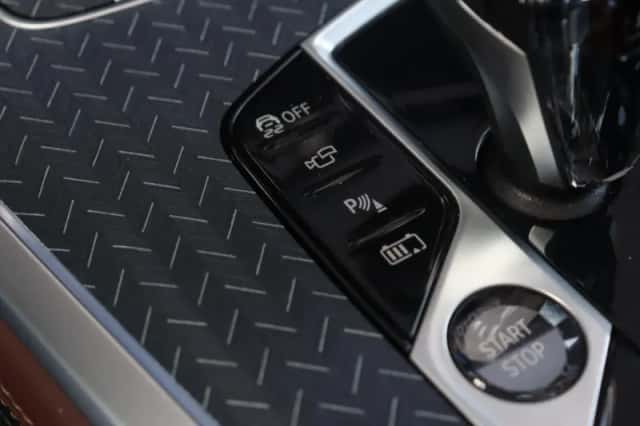 BMW X5 (2020) thumbnail 17