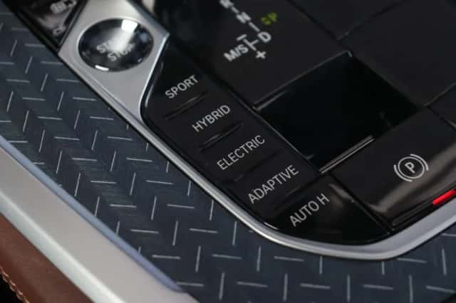 BMW X5 (2020) thumbnail 18