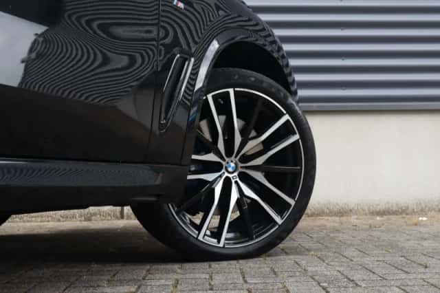 BMW X5 (2020) thumbnail 4