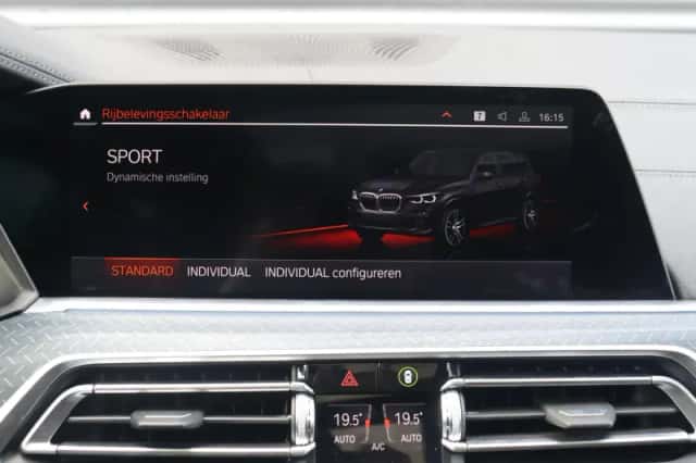 BMW X5 (2020) thumbnail 33