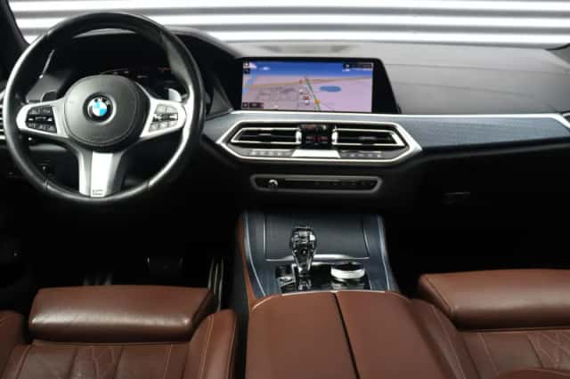 BMW X5 (2020) thumbnail 8