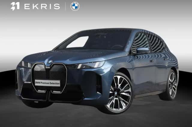 BMW iX (2025) thumbnail 1
