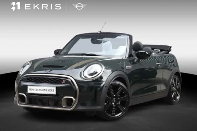 MINI Cabrio (2023) thumbnail 1