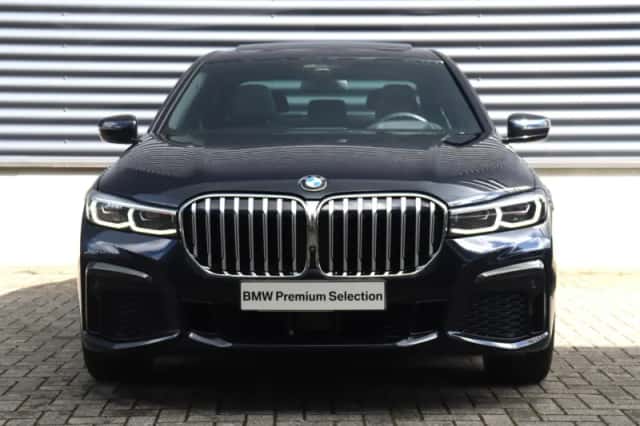 BMW 7-Serie (2020) thumbnail 3