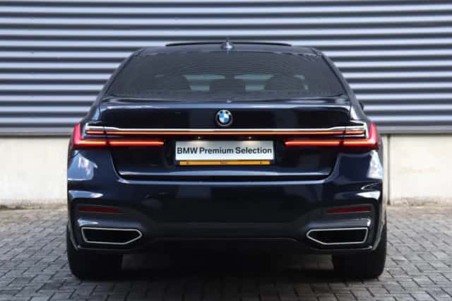 BMW 7-Serie (2020) thumbnail 4