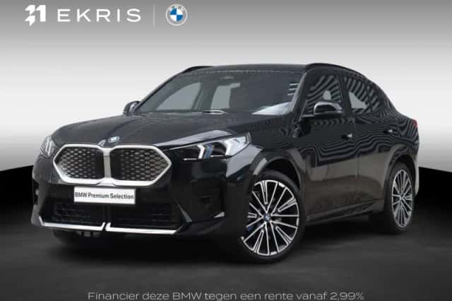 BMW iX2 (2025) thumbnail 1