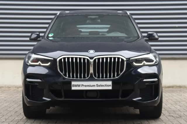 BMW X5 (2022) thumbnail 3