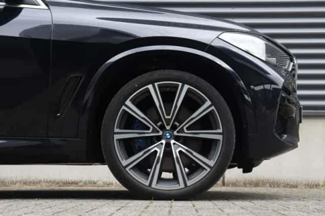 BMW X5 (2022) thumbnail 6