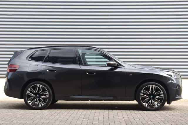 BMW X3 (2025) thumbnail 5