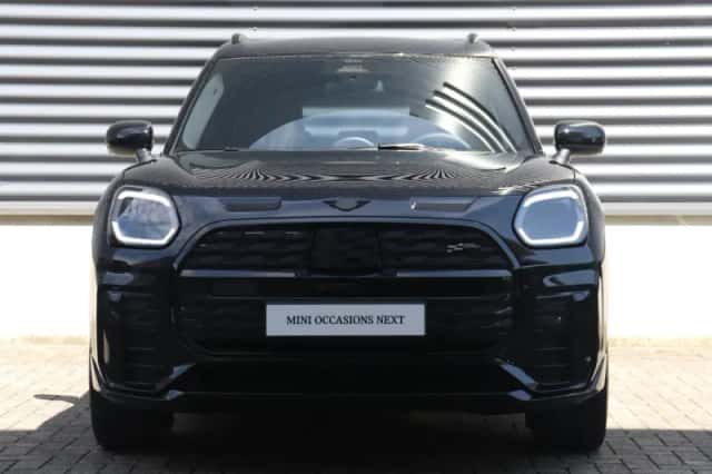 MINI Countryman (2025) thumbnail 3