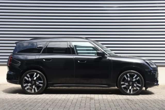 MINI Countryman (2025) thumbnail 5