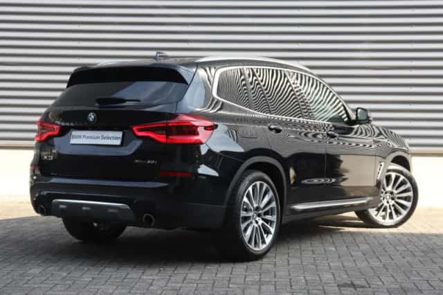 BMW X3 (2020) thumbnail 2