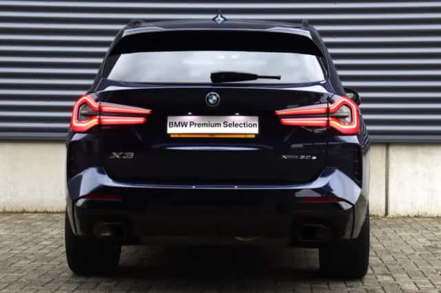 BMW X3 (2024) thumbnail 4