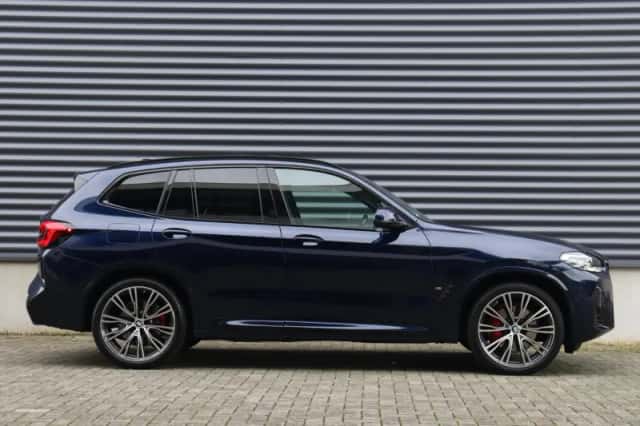 BMW X3 (2024) thumbnail 5
