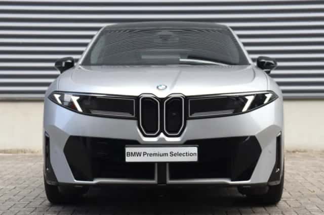 BMW iX3 (2026) thumbnail 3