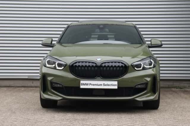 BMW 1-Serie (2024) thumbnail 3