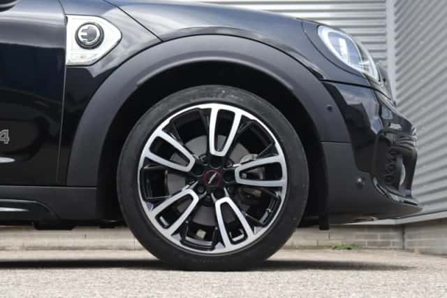 MINI Countryman (2022) thumbnail 6
