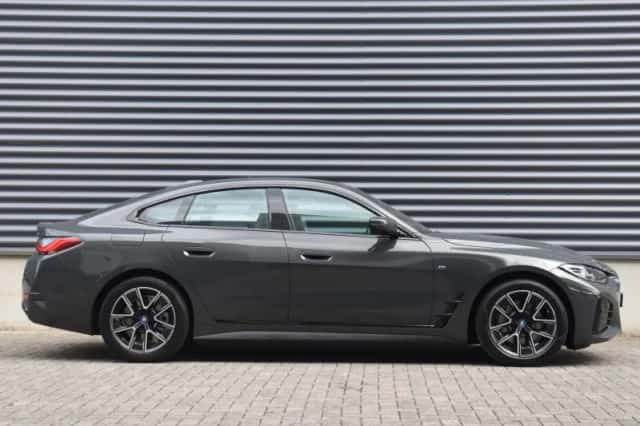 BMW i4 (2024) thumbnail 5