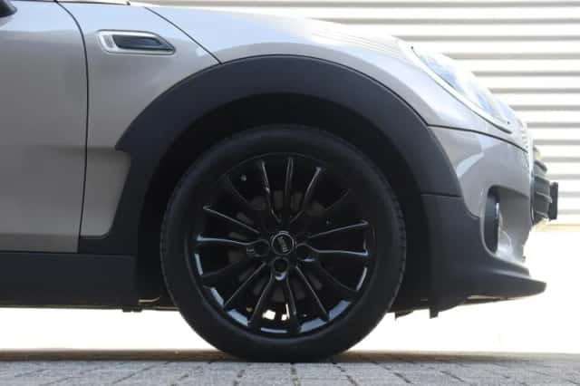 MINI Clubman (2021) thumbnail 6