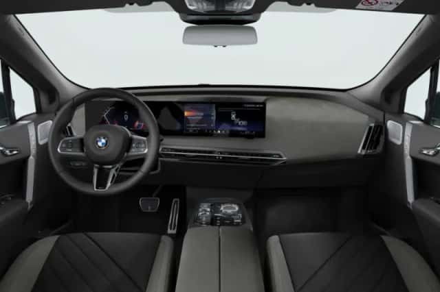 BMW iX (2026) thumbnail 3